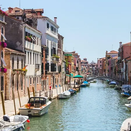 Magic In Love Venice